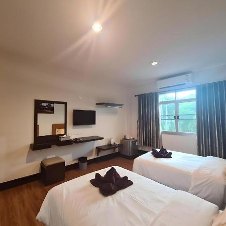Rajapruek Place Chiang Mai Esterno foto