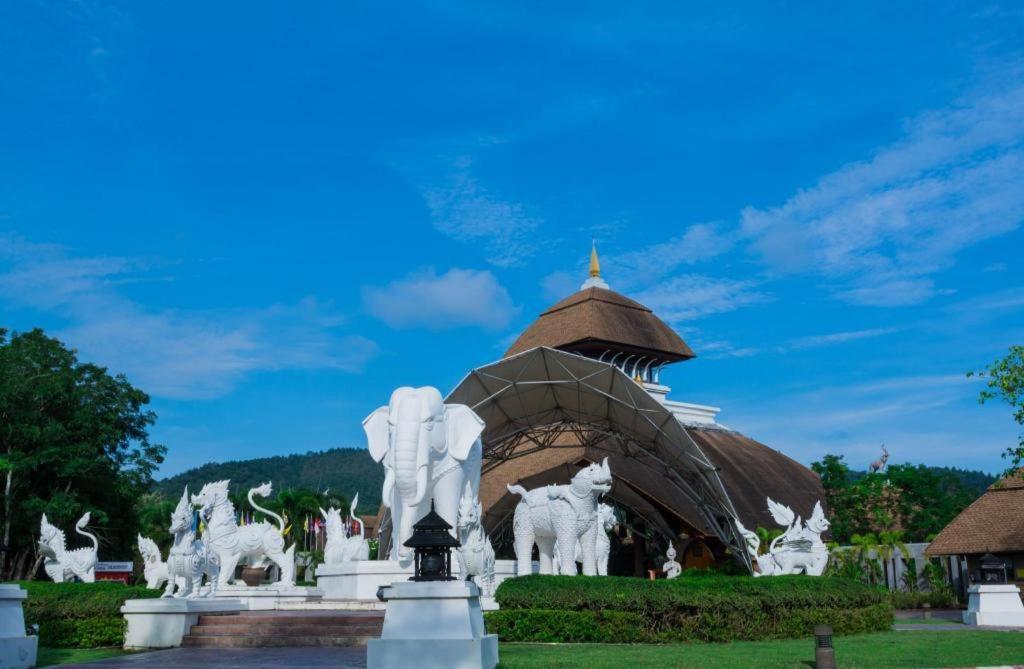 Rajapruek Place Chiang Mai Esterno foto